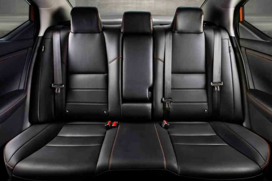 Интерьер Nissan Sentra SR 2020 года  (NA) (фото 18 из 51)